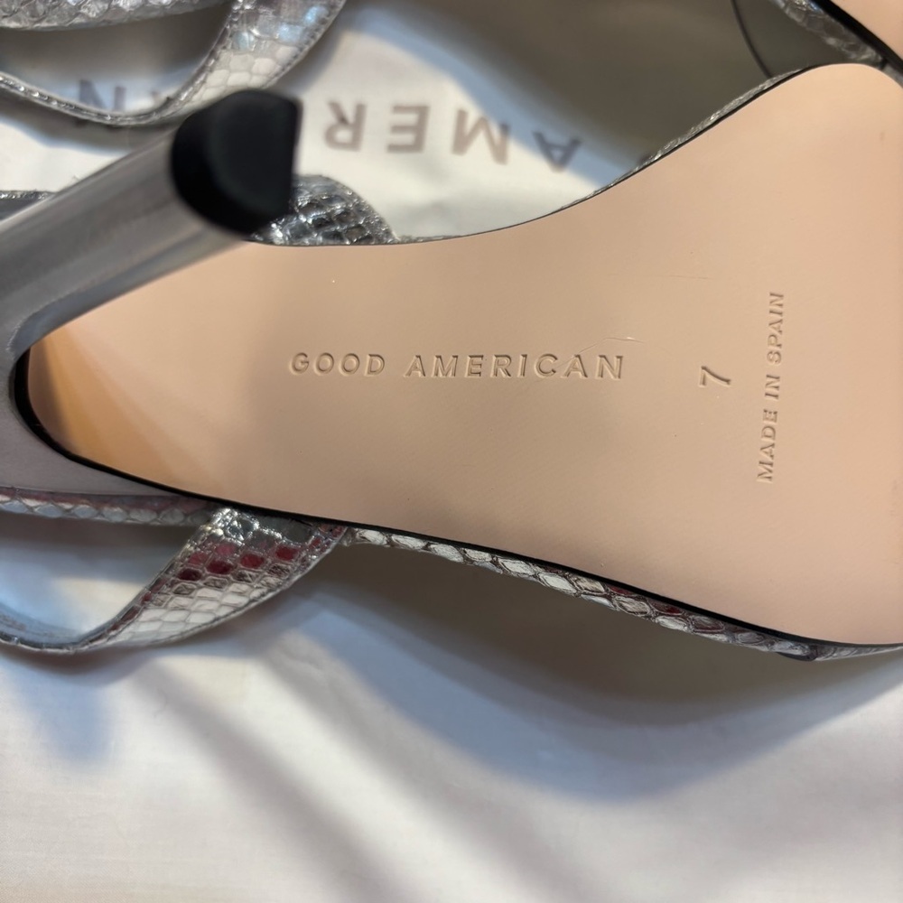 NEW Good American Heels Size 7 Metallic Silver Clear front Strap Made in Spain - Picture 9 of 16